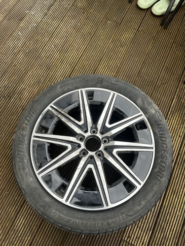 Genuine mercedes eqa amg - genuine, 19”