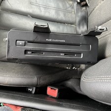 AUDI A4 B9/A5  Multimedia