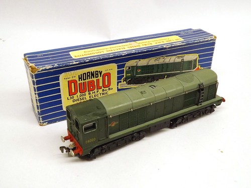 Needs attention hornby - attention**,
