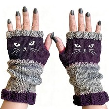 Women’s Knitted Fingerless