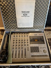 Tascam 424 Portastudio