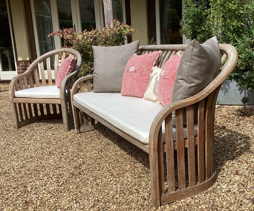 Beautifully crafted teak - beautifully,