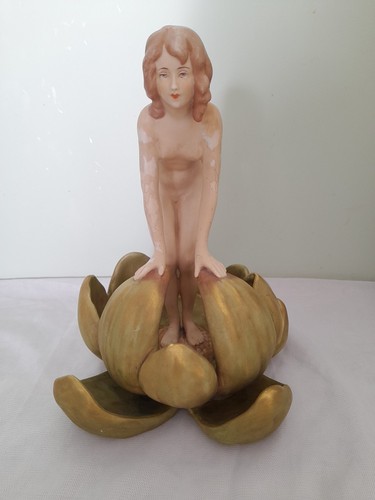 Royal dux porcelain figurine - royal,