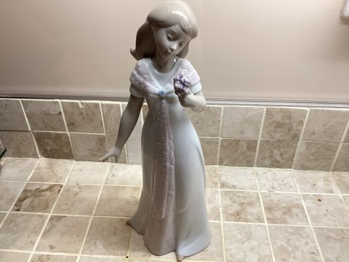 Nao figurine 1570 - nao, no.