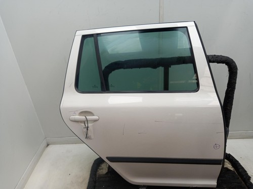 Skoda octavia right rear door - skoda,