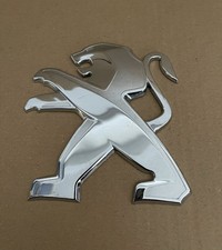 GENUINE PEUGEOT BOXER BADGE