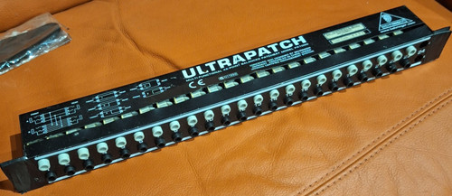 Behringer px1000 patchbay one - behringer,