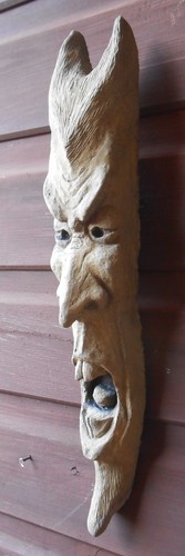 Vampire gargoyle wall plaque