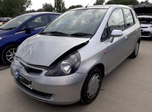 Breaking honda jazz petrol - honda,