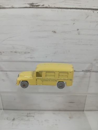 Lesney daimler ambulance - daimler, 14a