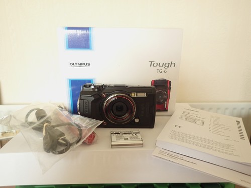 Pre owned olympus - pre, tg