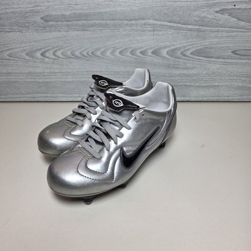 Vintage nike football boots - vintage,
