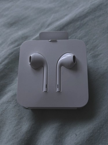 Apple earpods lightening - earpods,