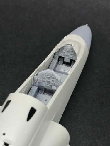 Bae hawk cockpit upgrade - 1/48,