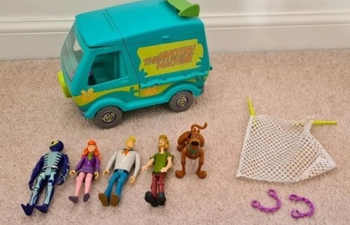 Scooby doo mystery machine - doo,