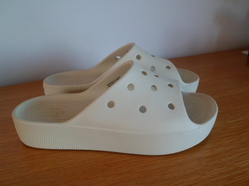 Ladies neutral crocs - neutral,