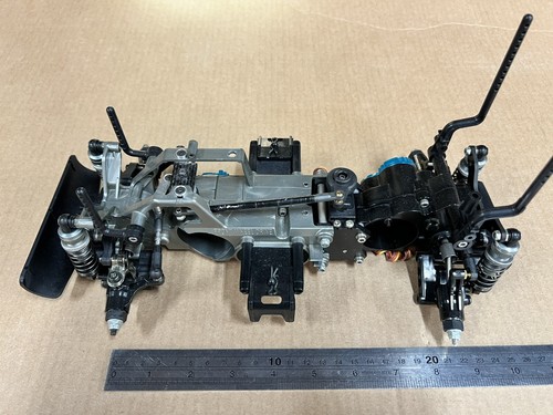 Used 215mm 4wd twin motor - twin,