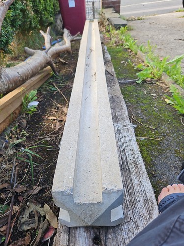 Concrete way gate post 206cm - concrete,