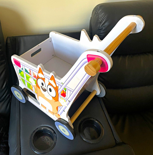 Wooden bluey pretend play - bluey,