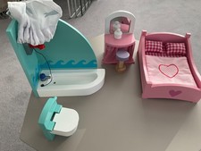 LE TOY VAN DOLLS HOUSE