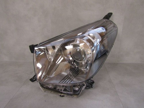 Aston martin cygnet 2011 - 2011, left