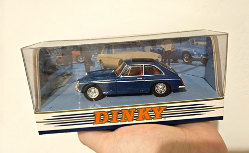 Dinky scale diecast model - scale,