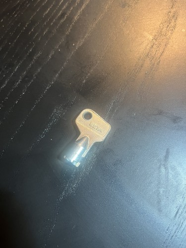 Vintage barrel key coded 6048 - coded,