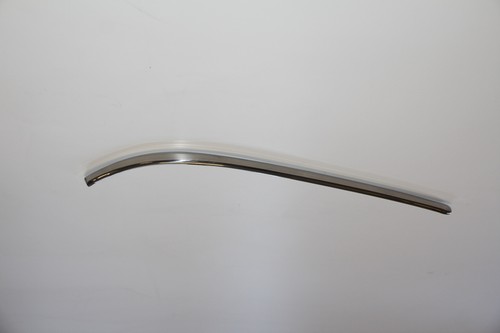 Mercedes w114 w115 front right - mercedes,
