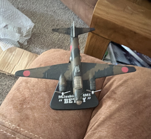 Deagostini mitsubishi g4m1 - mitsubishi,