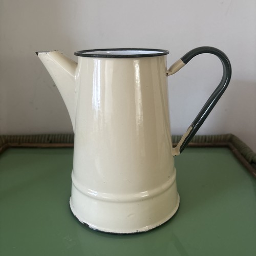 Vintage cream green enamel - green,
