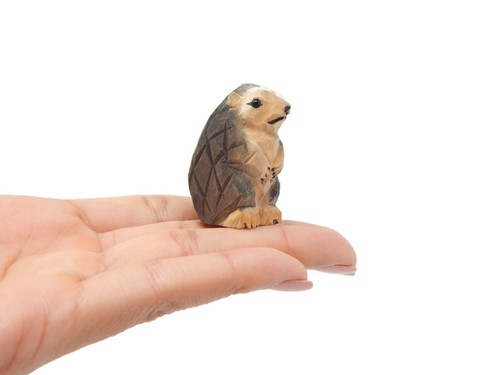 Hedgehog figurine statue - figurine,