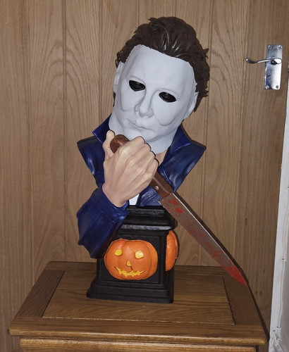Michael myers life size - myers, 1:1
