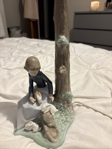 Lladro lamp girl sitting - girl, with