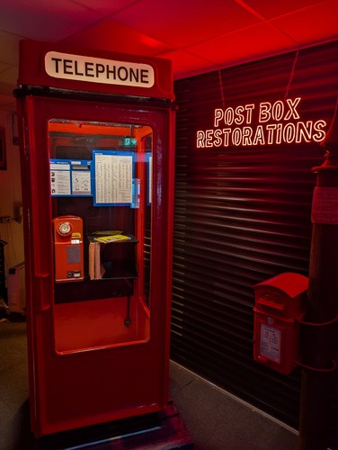 Red telephone box - telephone,