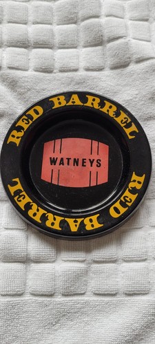 Watneys red barrel ashtray - watneys,
