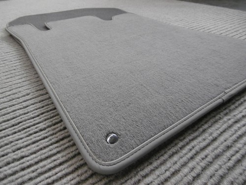 Velours car floor - car,
