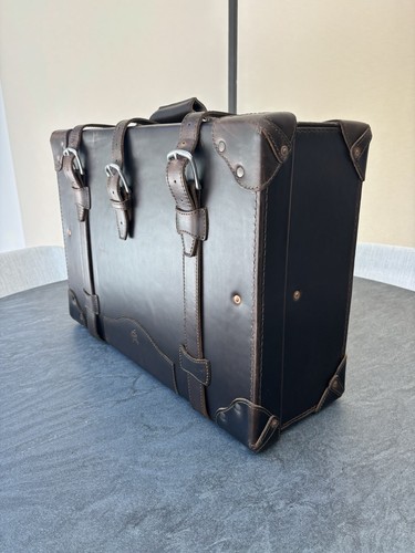 Saddleback leather grandfather - leather,