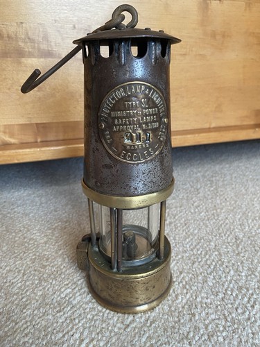 Protector miners lamp type - lamp,