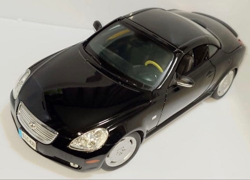 Maisto lexus sc430 18 - maisto,