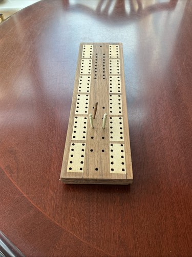 Cribbage board with pegs - cribbage,