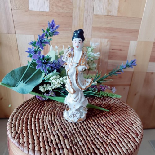 Vintage porcelain figurine - porcelain,