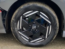 NISSAN LEAF ALLOY WHEEL AND TYRE 205/55/16 2017-2024 D03006WK6A