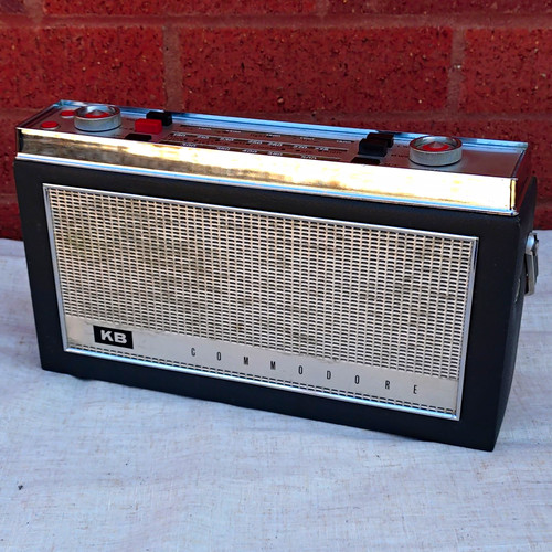 Commodore vintage portable - commodore,