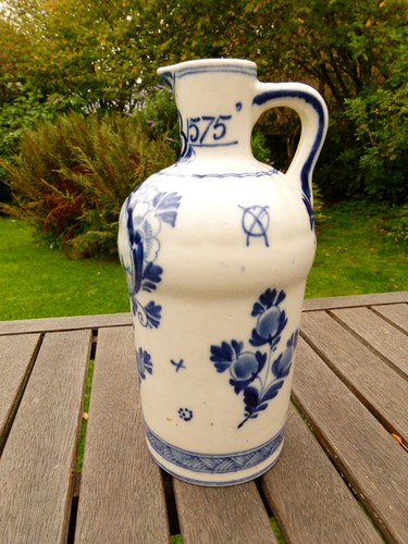 Antique 1910 delftware blue - antique,