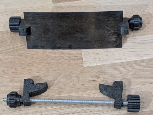 Cabinet scraper curving jig - scraper,