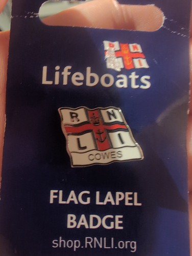 Rnli lifeboat badge - rnli, cowes
