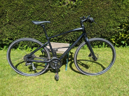 Specialized sirrus medium - specialized,