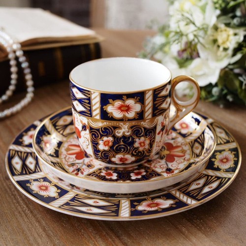 Royal crown derby - imari, trio