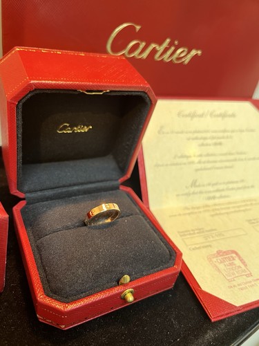 Cartier love 18ct - love,