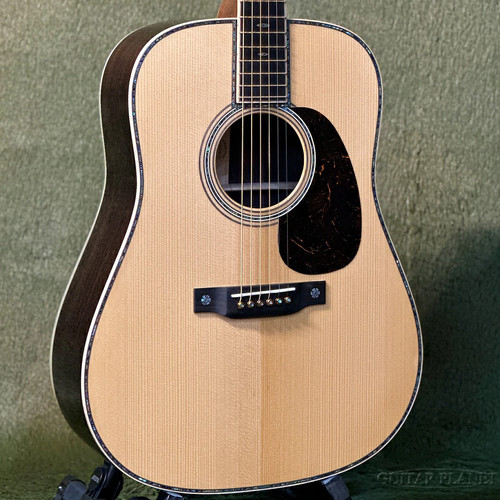 Martin modern deluxe - d-42,